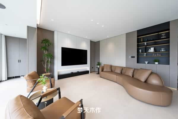 梦天木门