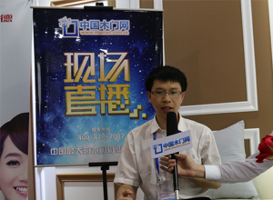 李选隆